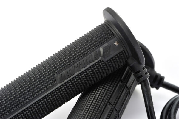 Daytona Road-Bike Heated Grips - Inbuilt Switch - Image 4