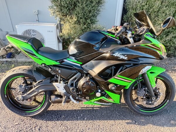 Kawasaki EX650K LAMS 2017