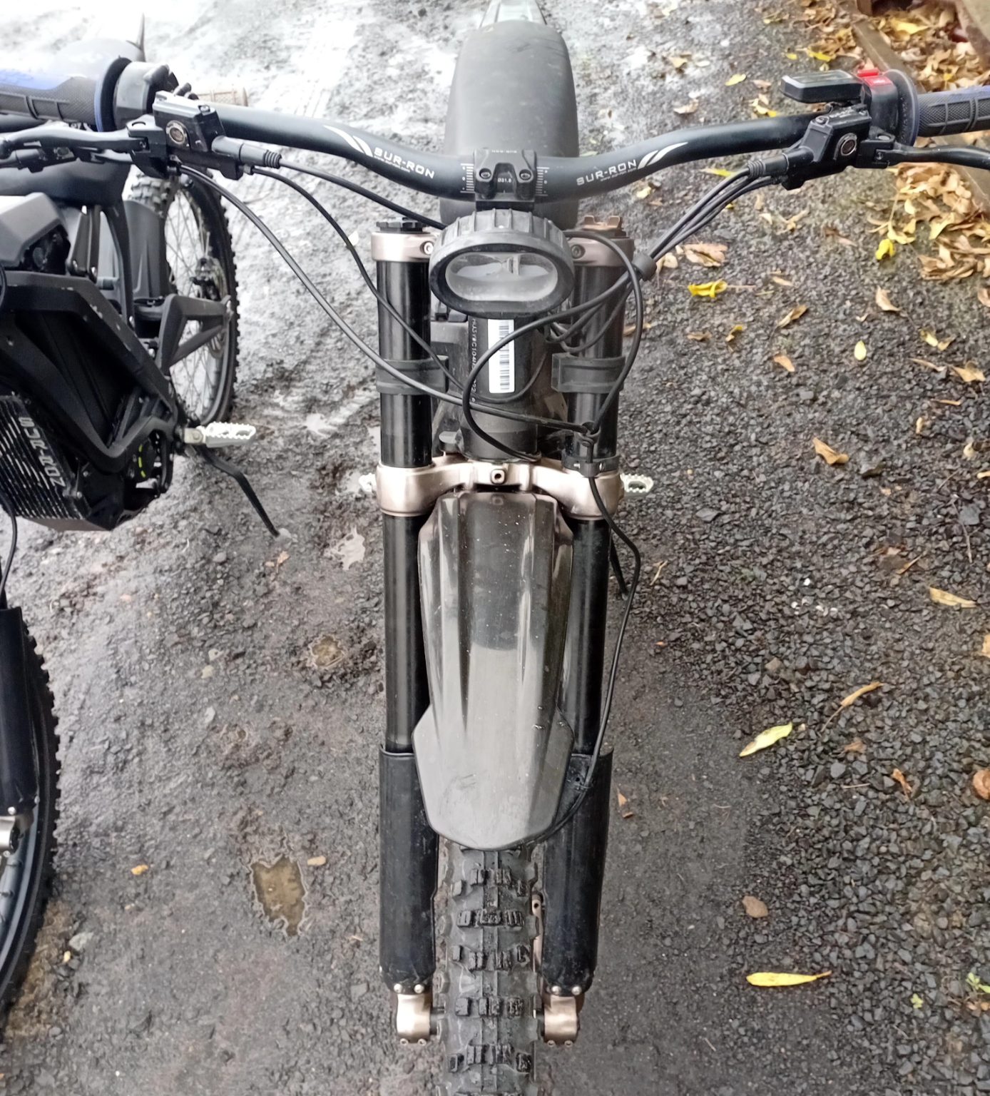 Surron Light Bees 2022 Black - Image 4